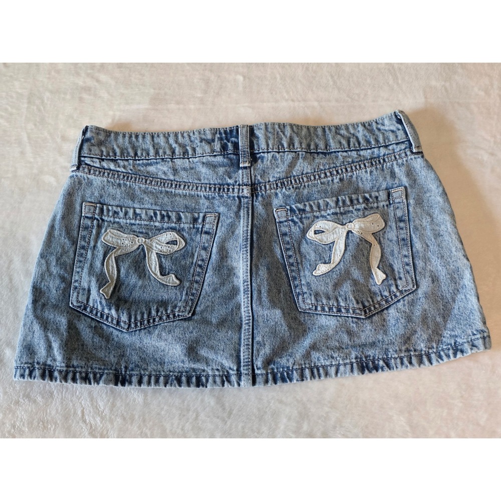 Hollister Acid Wash Denim Skort Bow Tie Back Pockets Blue Mini Skirt 8 W29 Y2K
